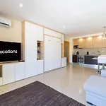 Medronheira - 1a By Hellovacations Lägenhet *