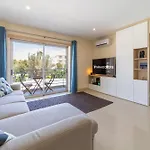 Lägenhet Medronheira - 1a By Hellovacations