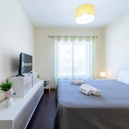 דירה Medronheira - 1a By Hellovacations *