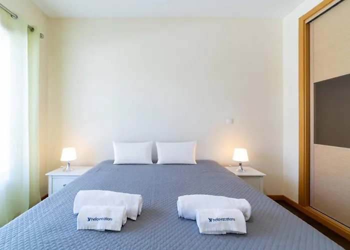 公寓 Medronheira - 1a By Hellovacations 阿尔布费拉